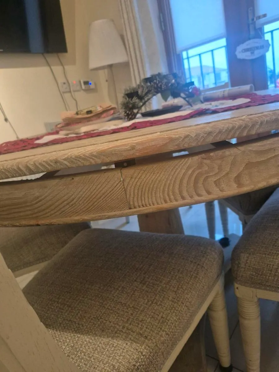 Dining Table and Chairs - Image 4