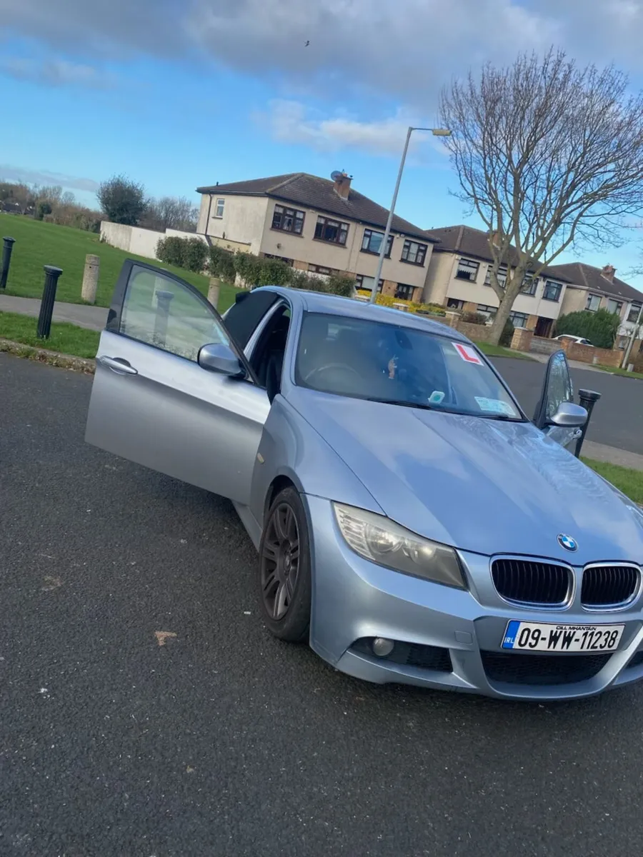 Automatic bmw 2L 320D m sport - Image 2