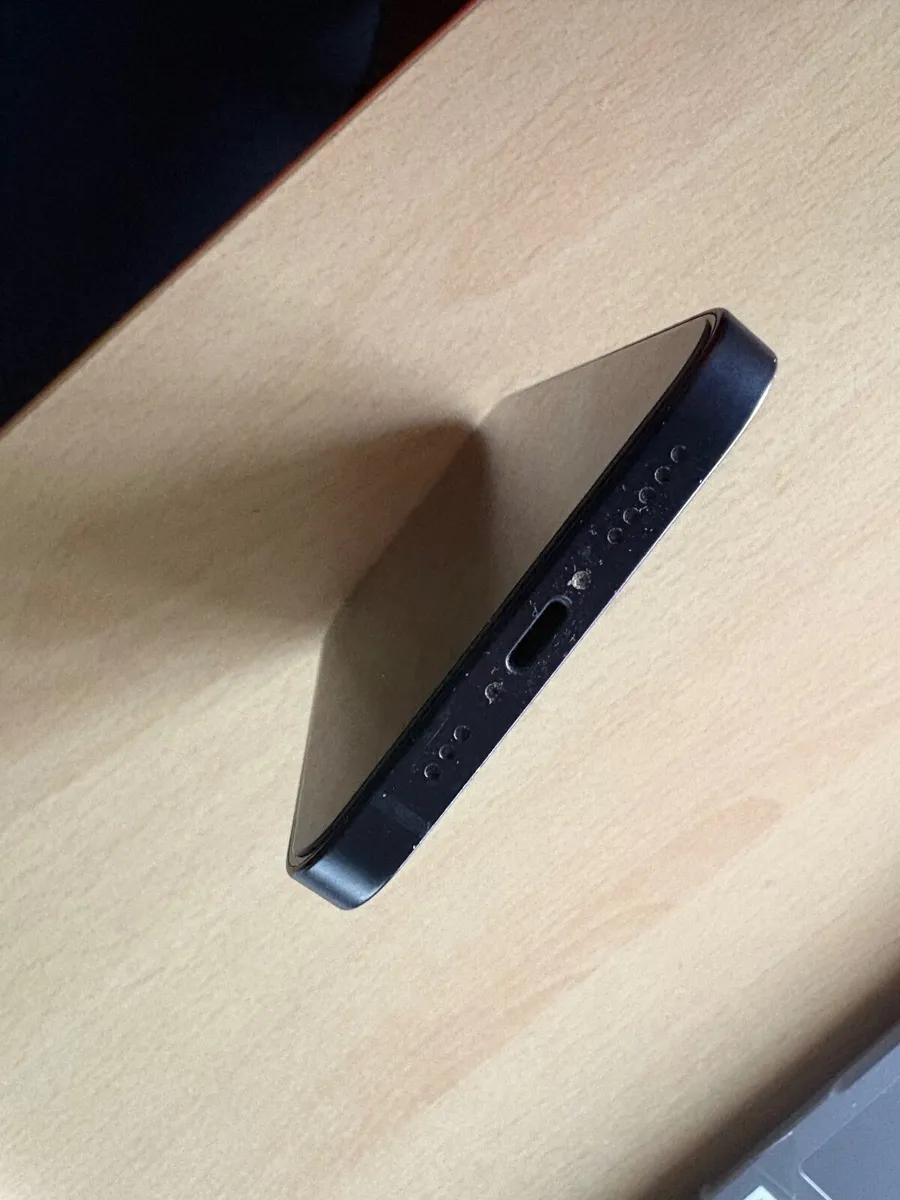 iPhone 12 128GB Black - Image 4