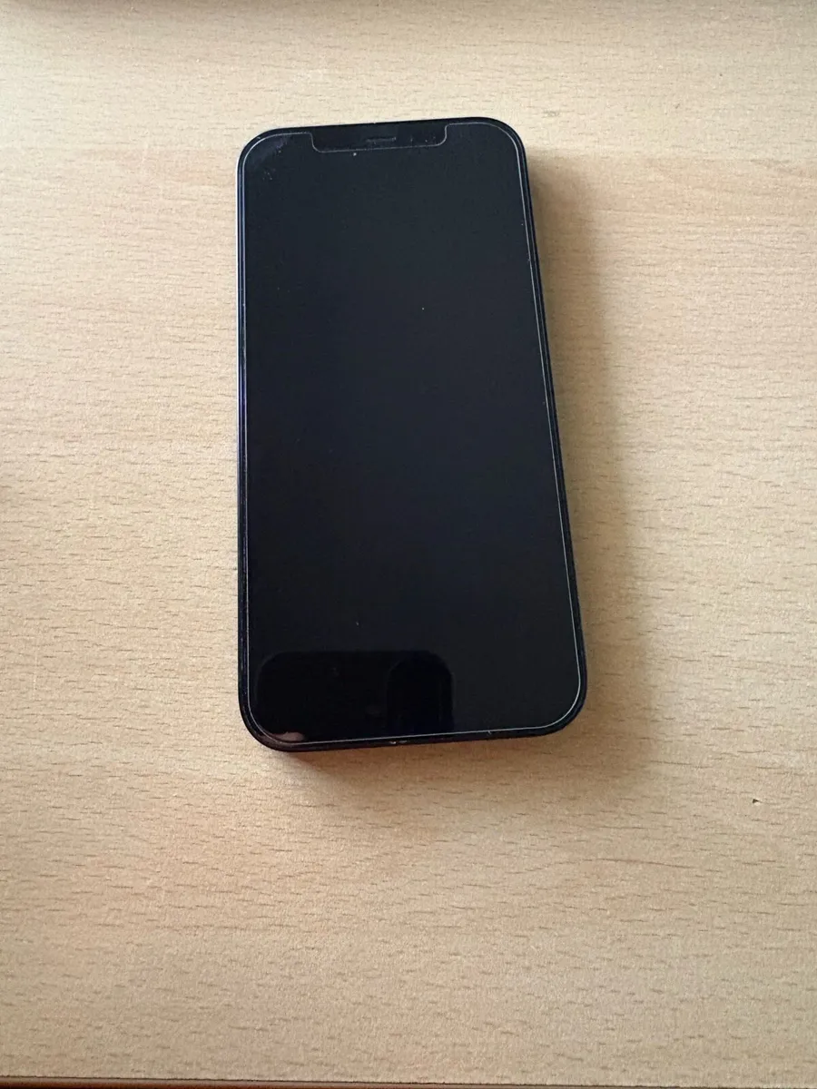 iPhone 12 128GB Black - Image 1