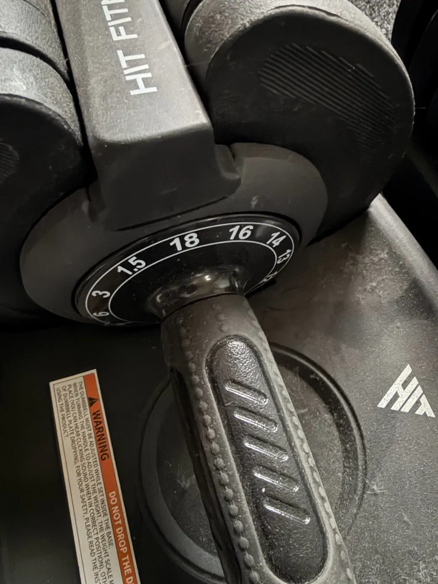 Adjustable dumbells - Image 3