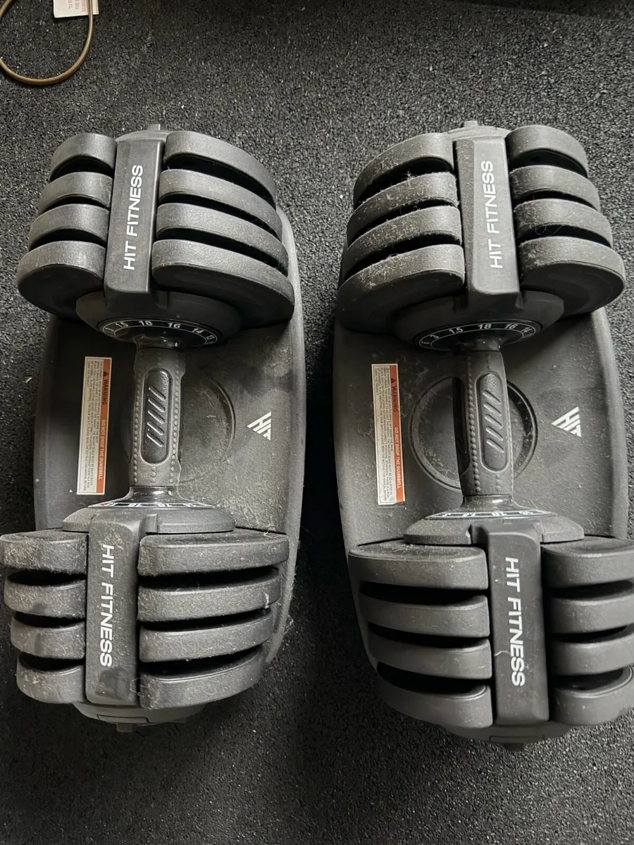 Adjustable dumbells - Image 1