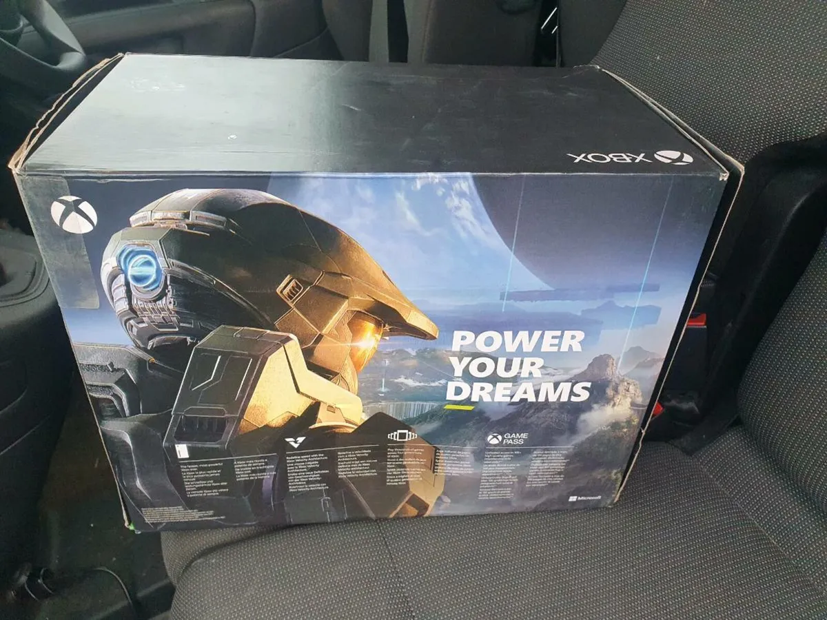 Xbox series x 1tb - Image 1