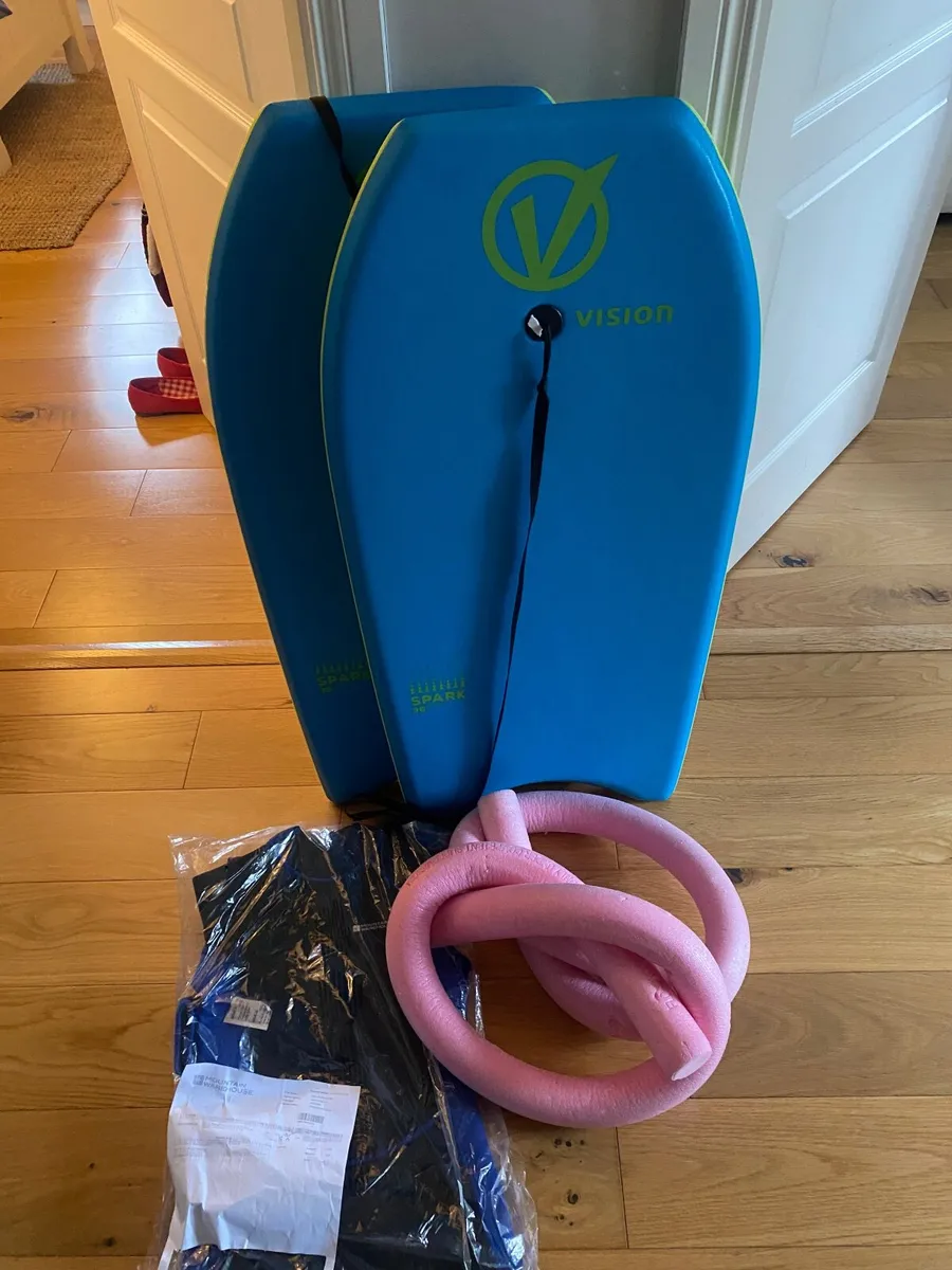 Kids Wet suit and bodyboards - Image 4