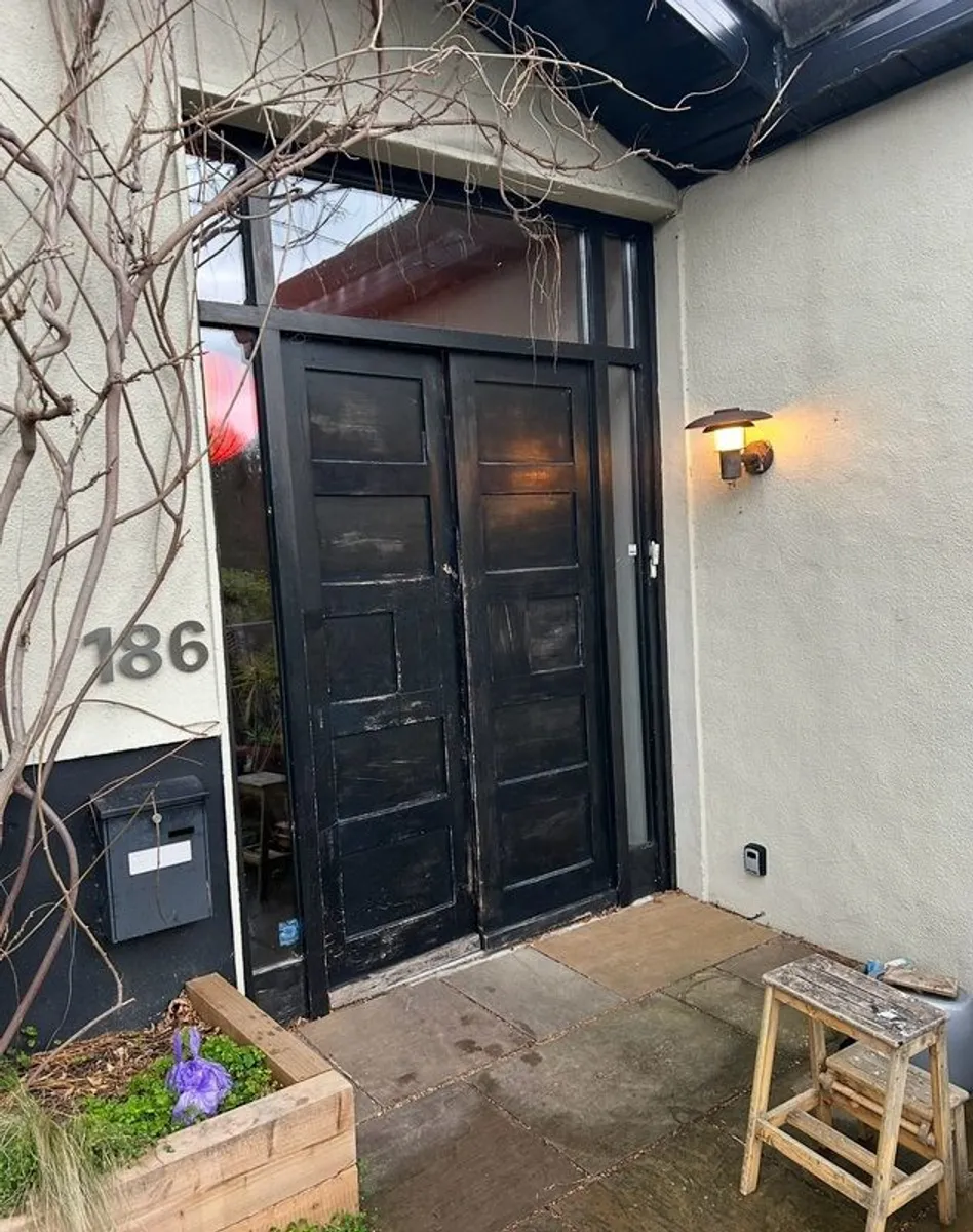 Front double door solid teak - Image 2