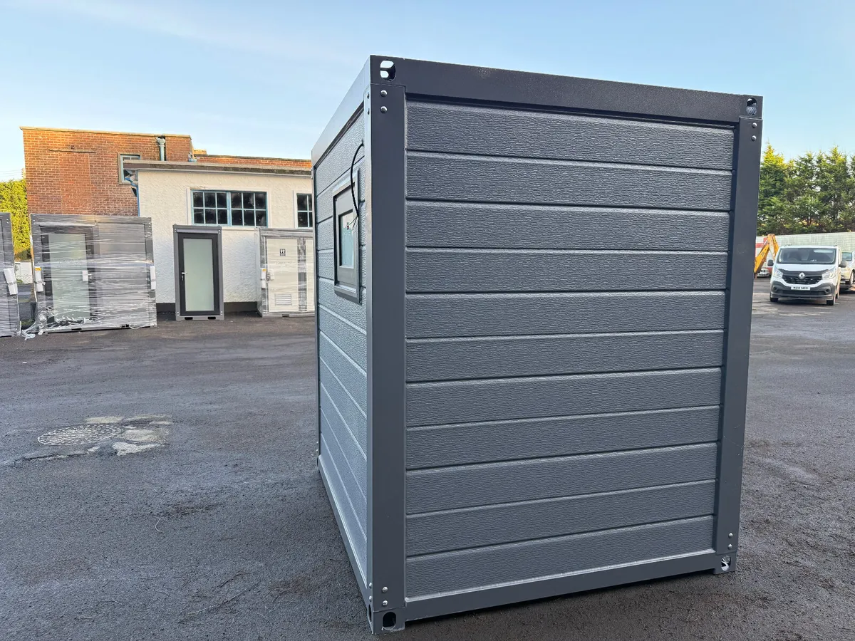 New HPS Shower / Toilet Block - Image 4