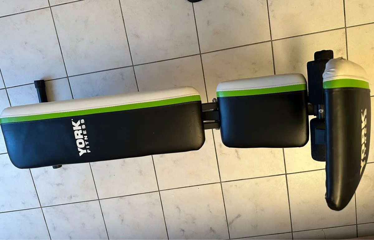 York Fitness bench - Image 2