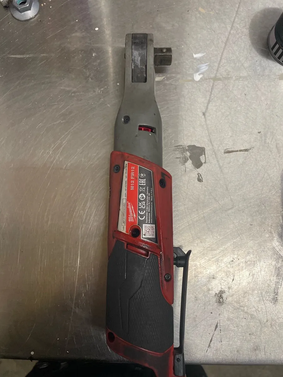 Milwaukee 1/2 Ratchet Wrench - Image 2