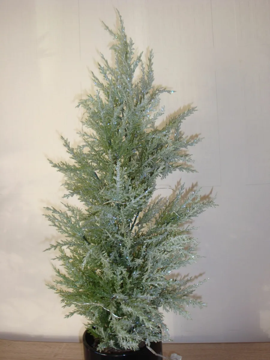 TableTop tree H77 Meadows & Byrne - Image 3