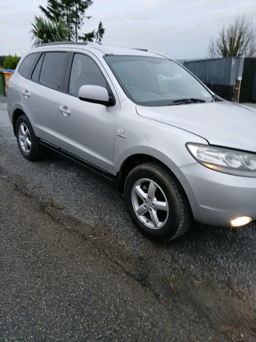 4x4 Hyunda Santa fe - Image 1