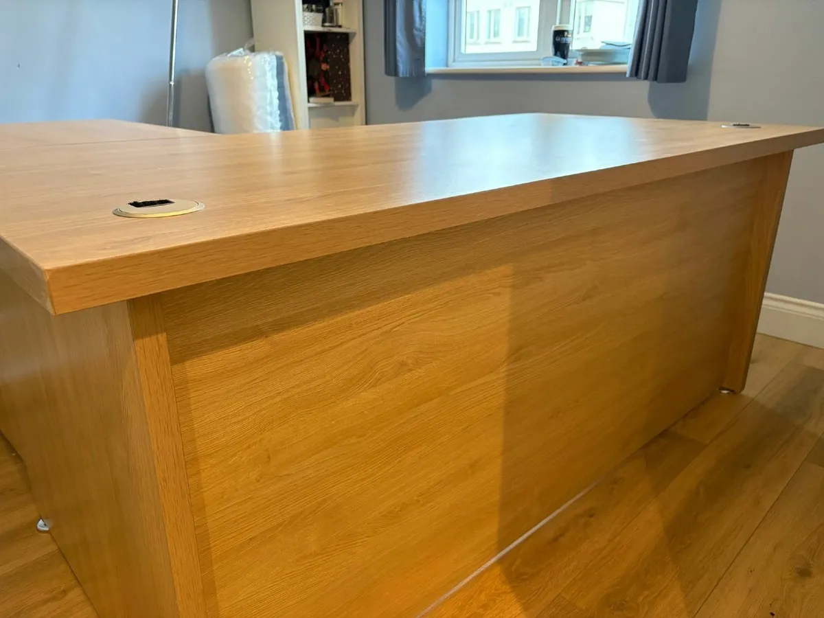 🔥 Executive Desk - Image 4