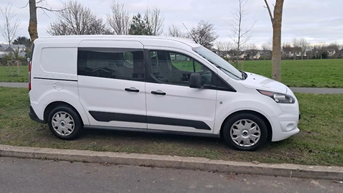 Crew Cab Van - Image 1