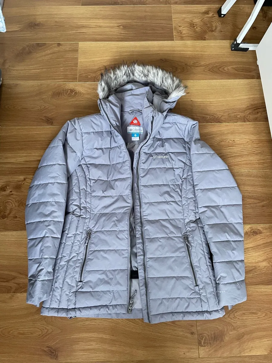 Columbia women’s warm winter jacket - Image 1