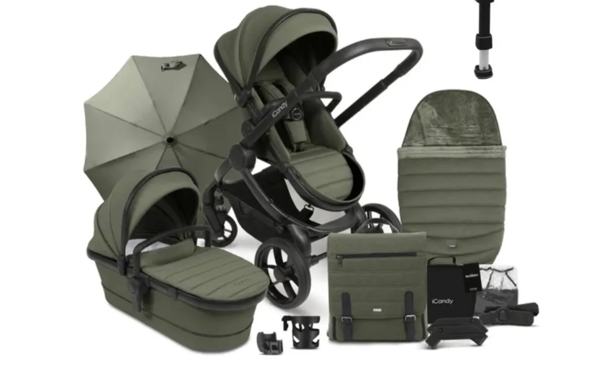 I candy double push chair - Image 1