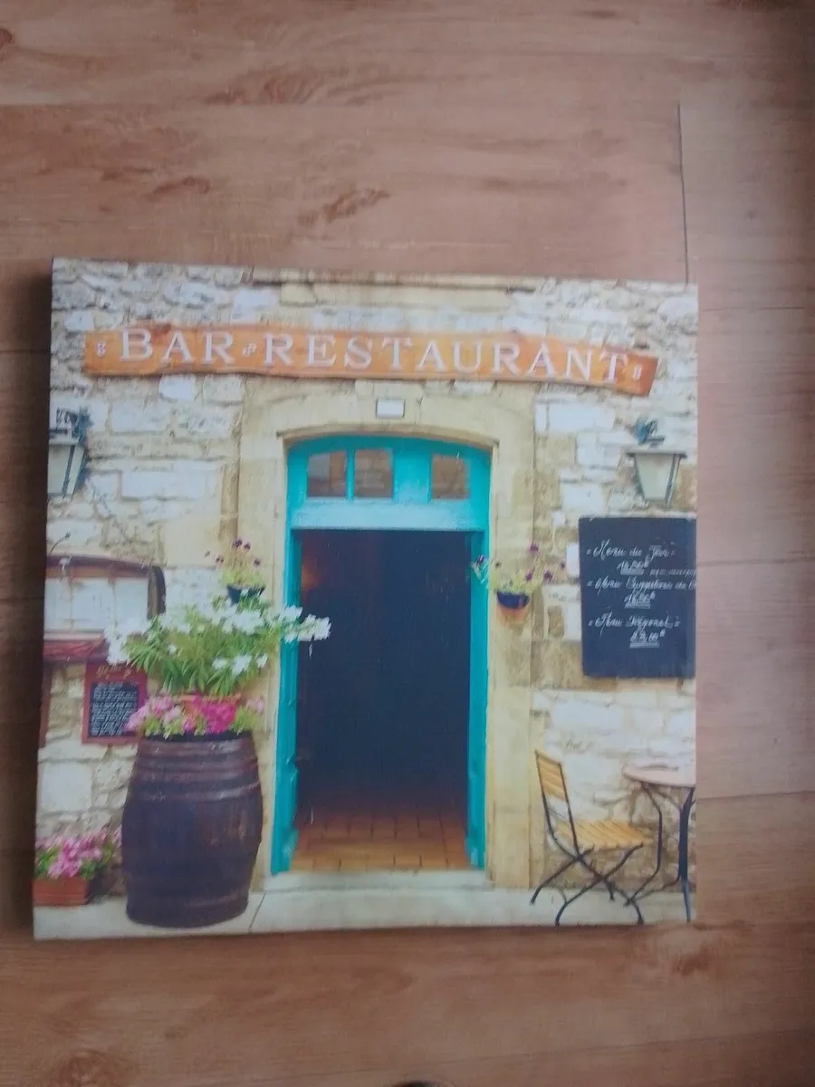 LARGE PICTURE OF OLD BAR FRONT ON CANVAS. - Image 2