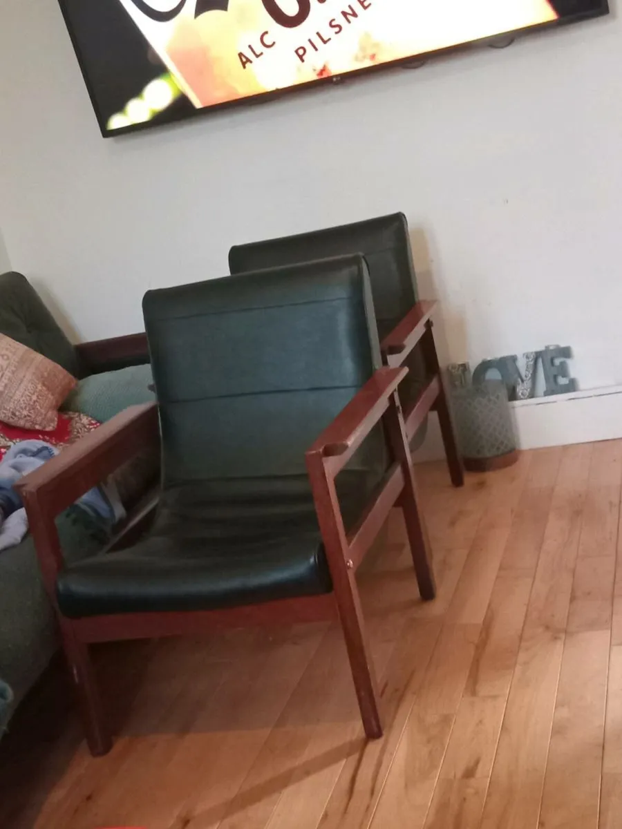 crannac mid century scoop chairs x2 - Image 2