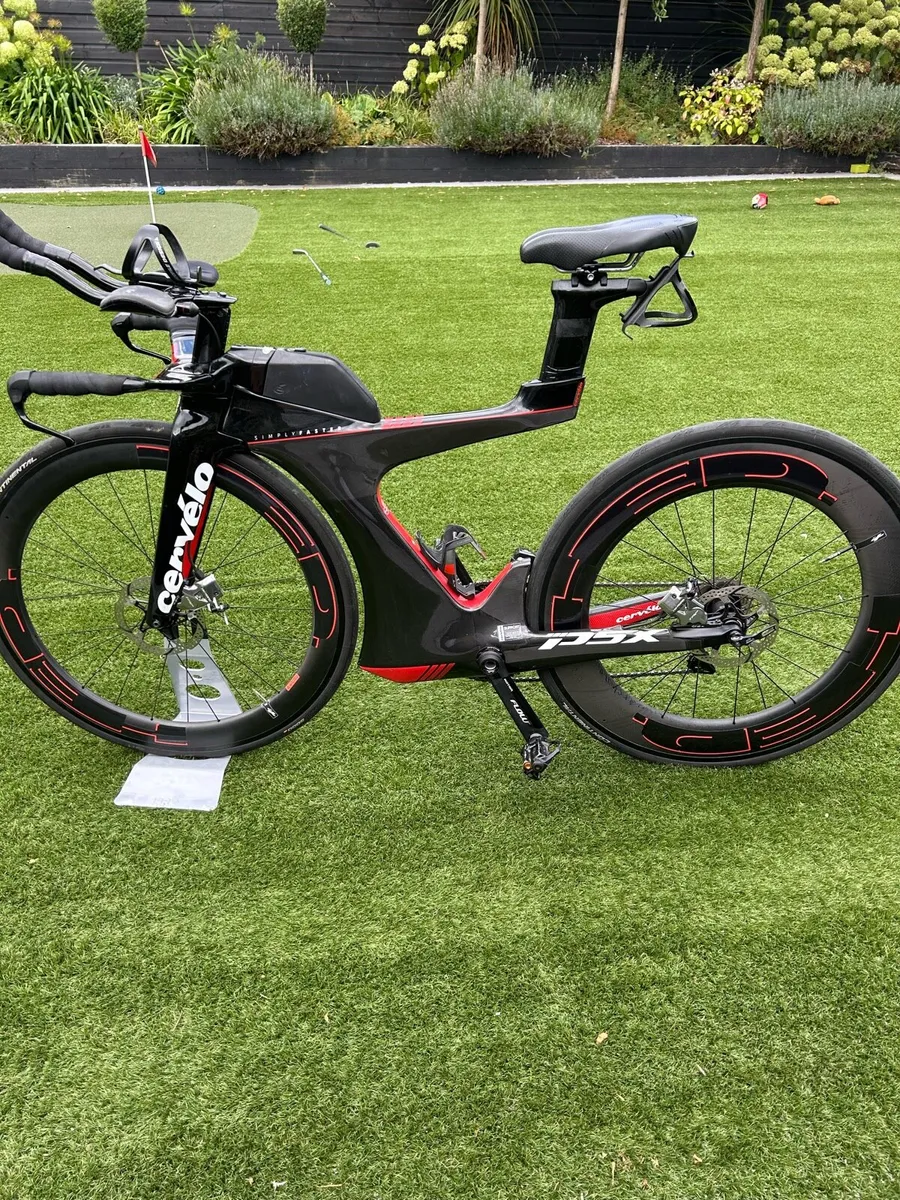 Cervelo P5X TT bike - Image 1