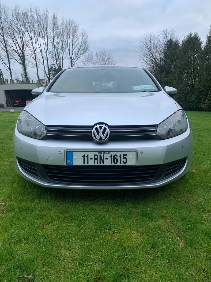 11 VW GOLF 1.6 - Image 3