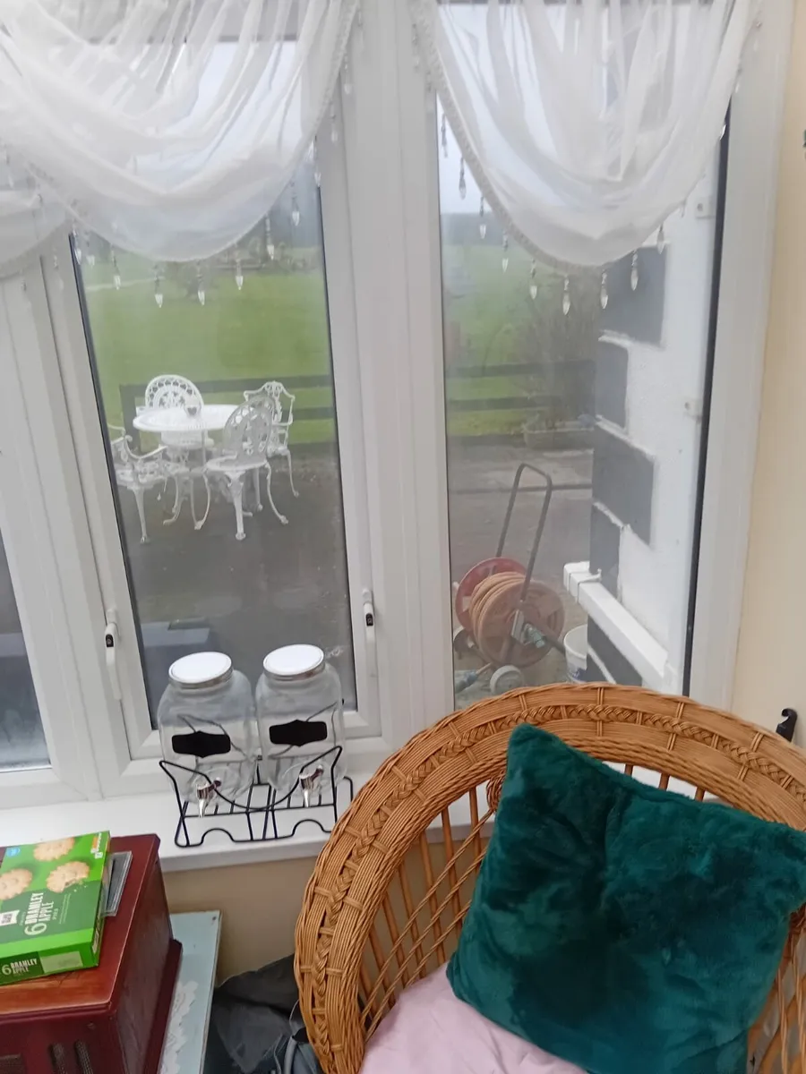 COMPLETE CONSERVATORY   EXCELLENT CONDITION - Image 4