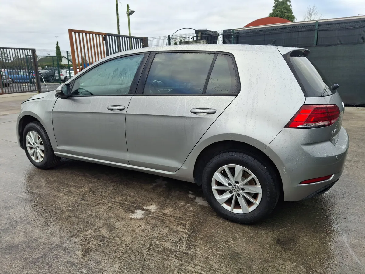 182 Volkswagen Golf TDI - Image 4