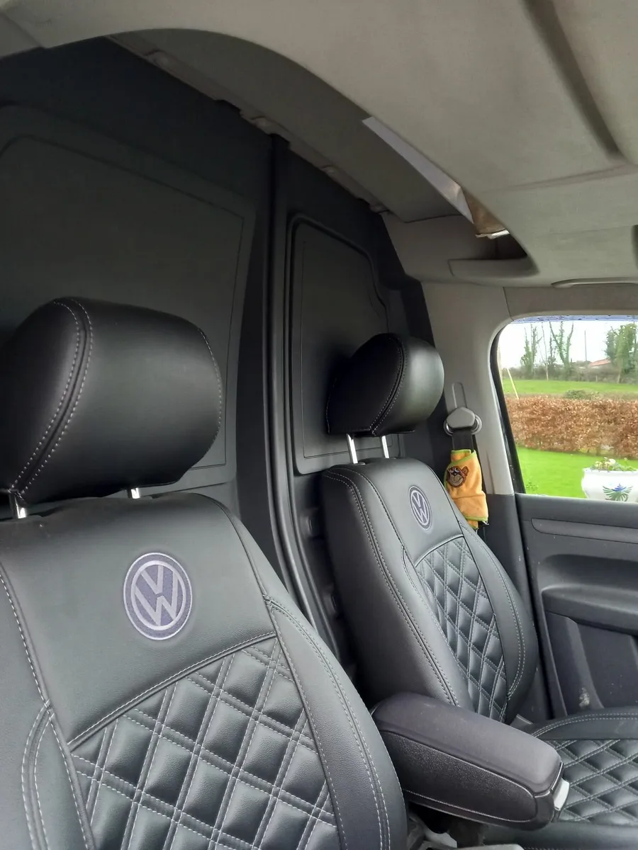 Volkswagen Caddy 2012 - Image 3