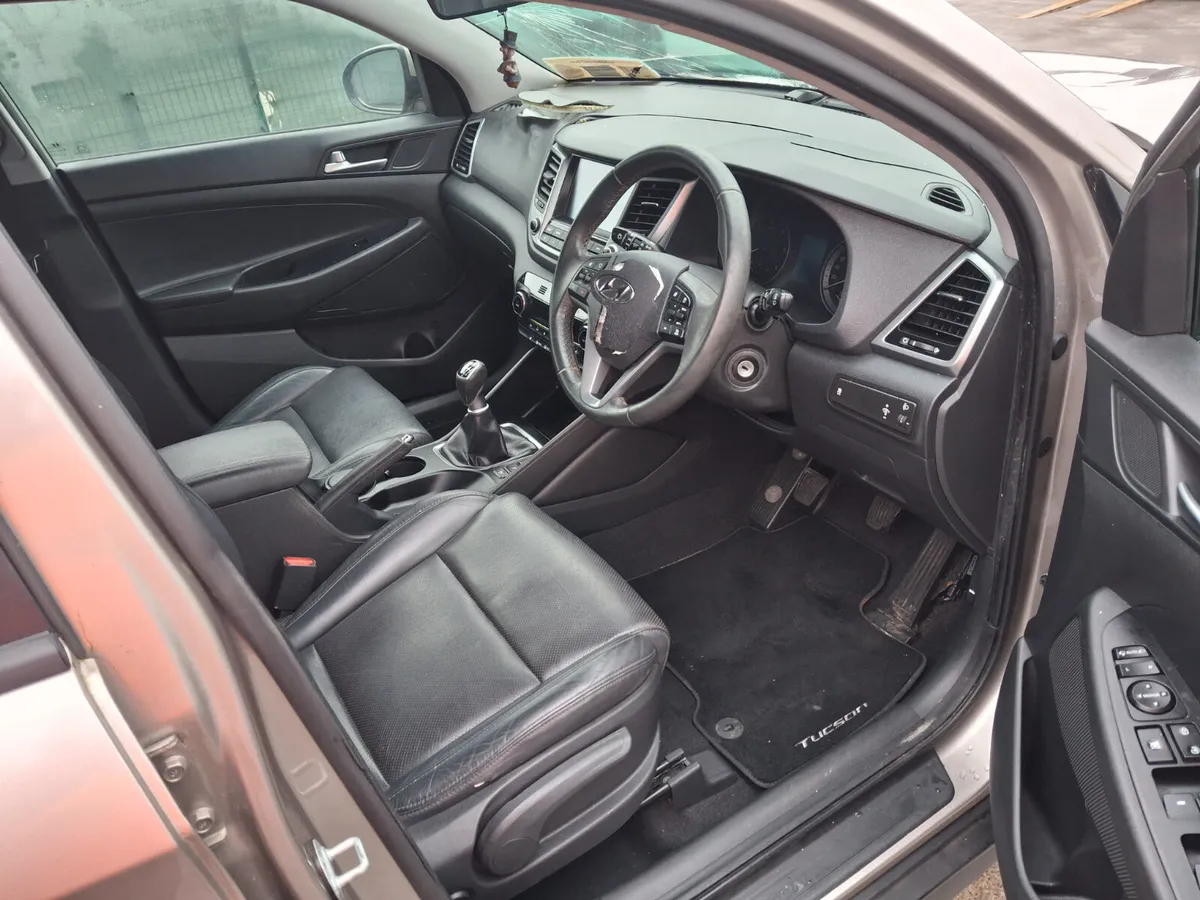 2017 Hyundai Tucson 1.7 Diesel - Image 4
