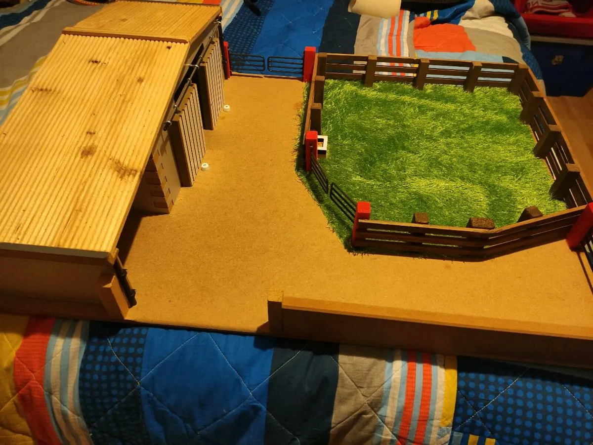 Millwood farm set - Image 4