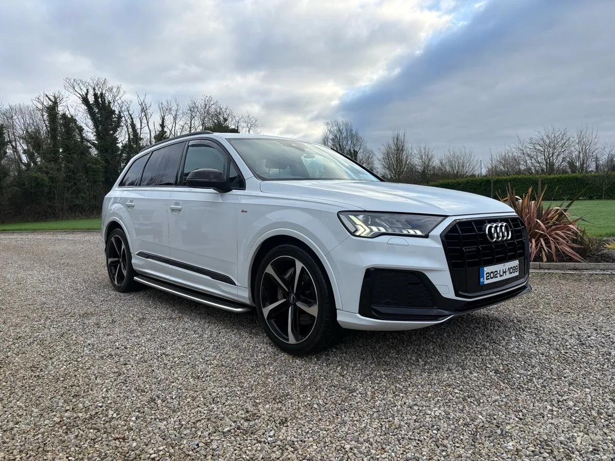 ## AUDI Q7 ## - Image 1