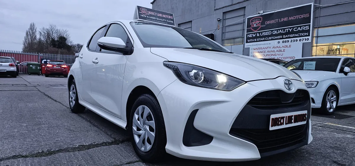 2020 Toyota Yaris - Image 3