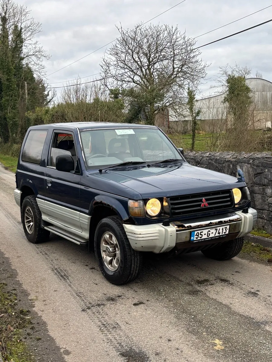 Mitsubishi Pajero - Image 3