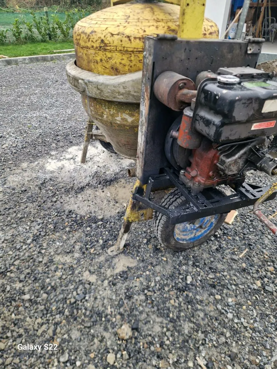 Easy Tow 3 Bag Diesel Mixer - Image 1