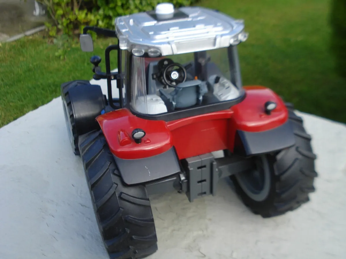 BRITAINS ERTL MASSEY FERGUSON 6613 DIECAST METAL. - Image 3