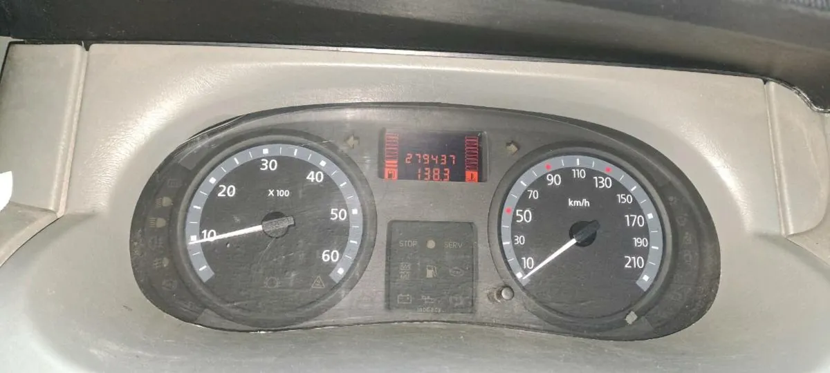 Nissan primastar - Image 4