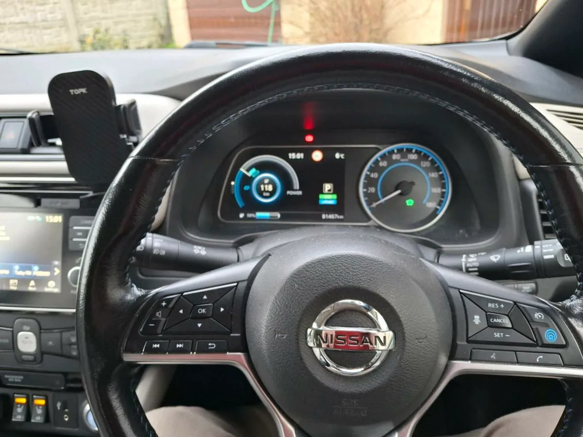 Nissan leaf - Image 1