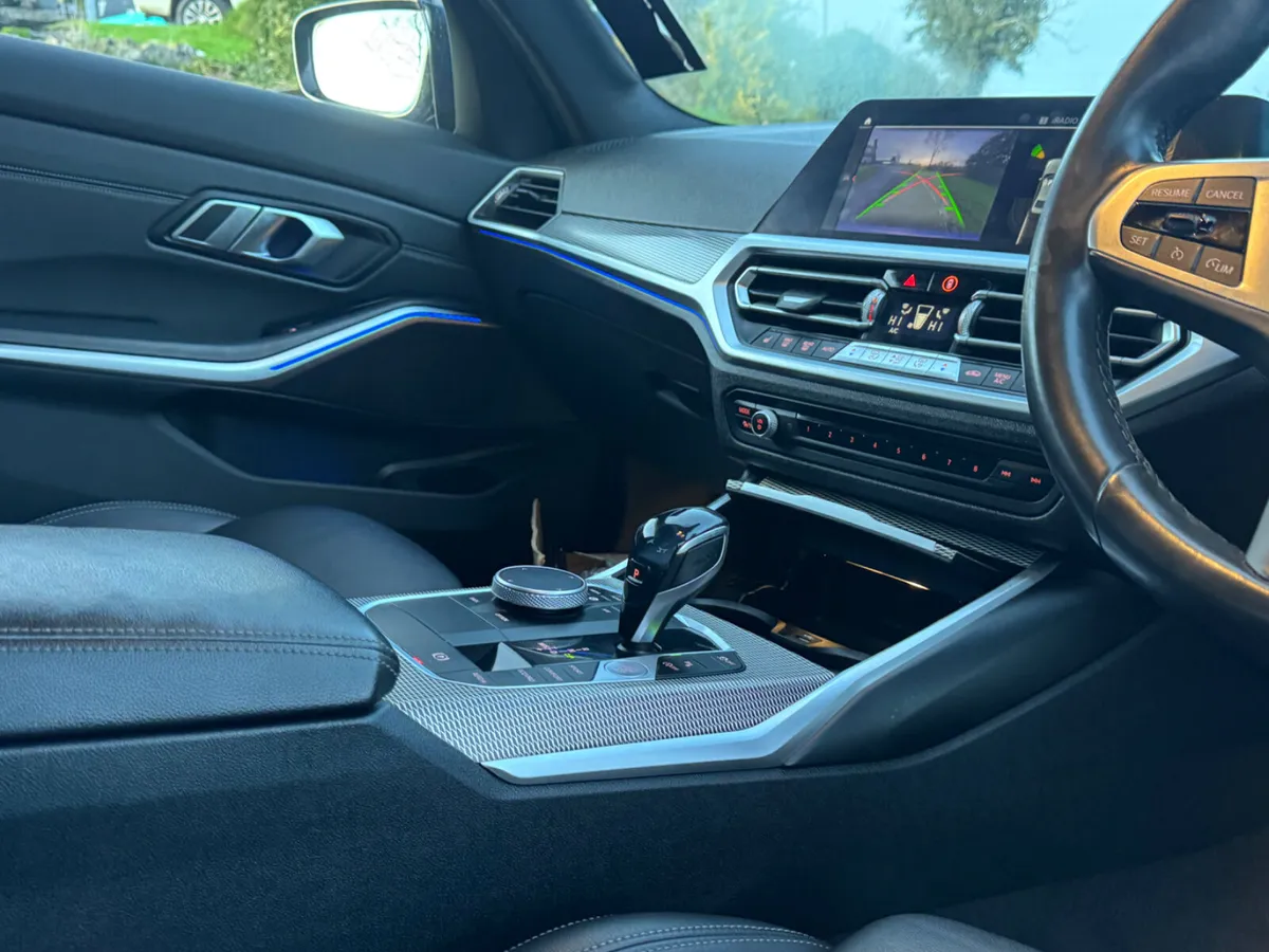 BMW 3-Series 2019 msport - Image 3