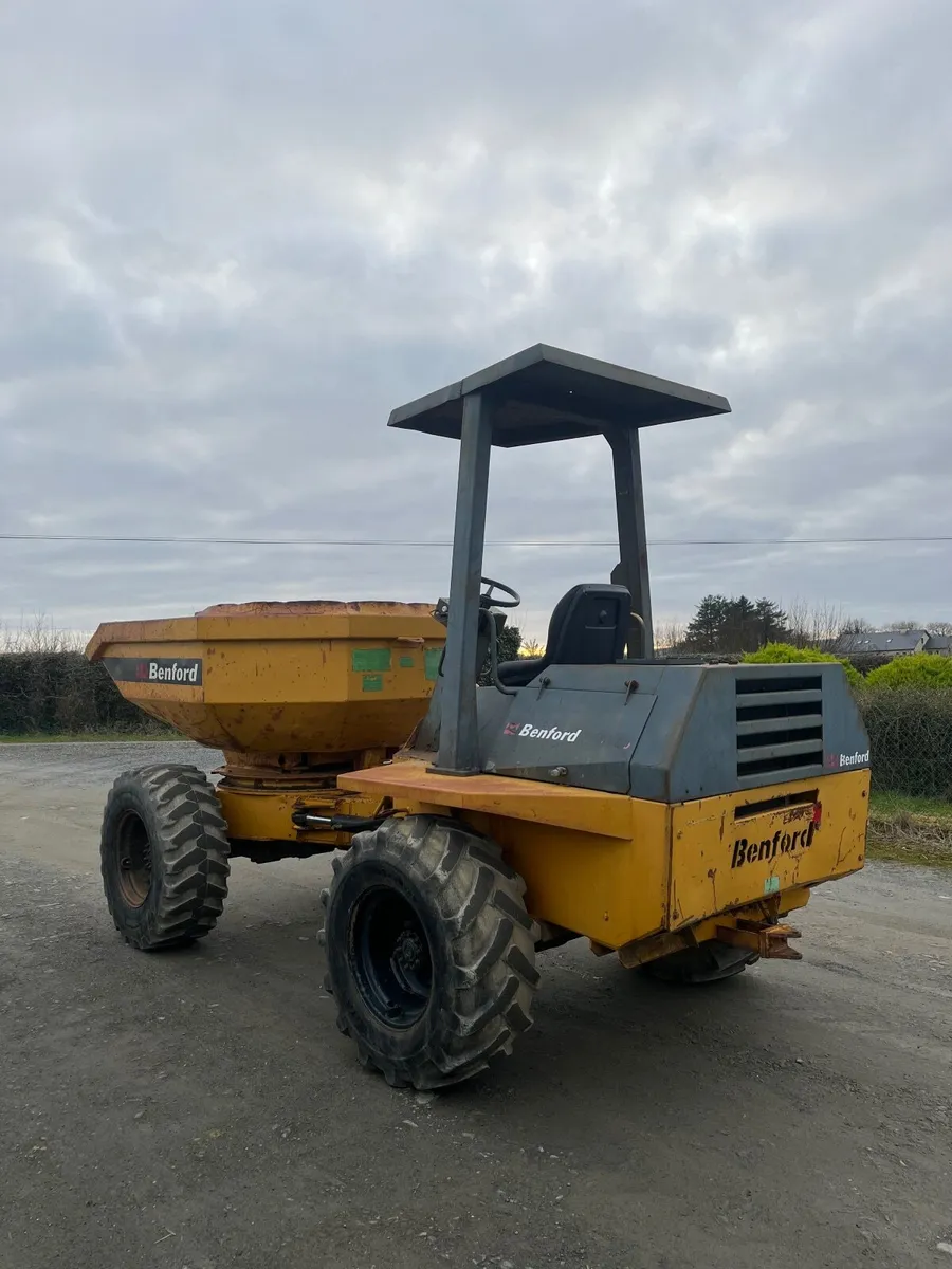 6 ton swivel dumper - Image 4