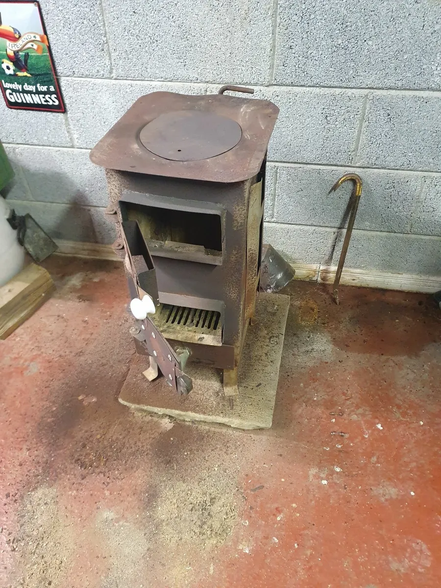 Stove - Image 1