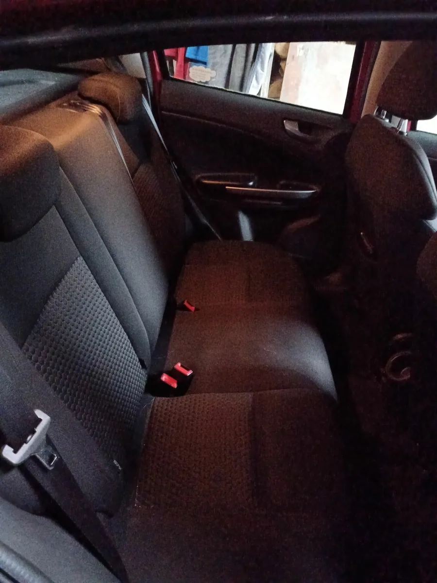 Alfa Romeo Giulietta 2012  Seats - Image 4