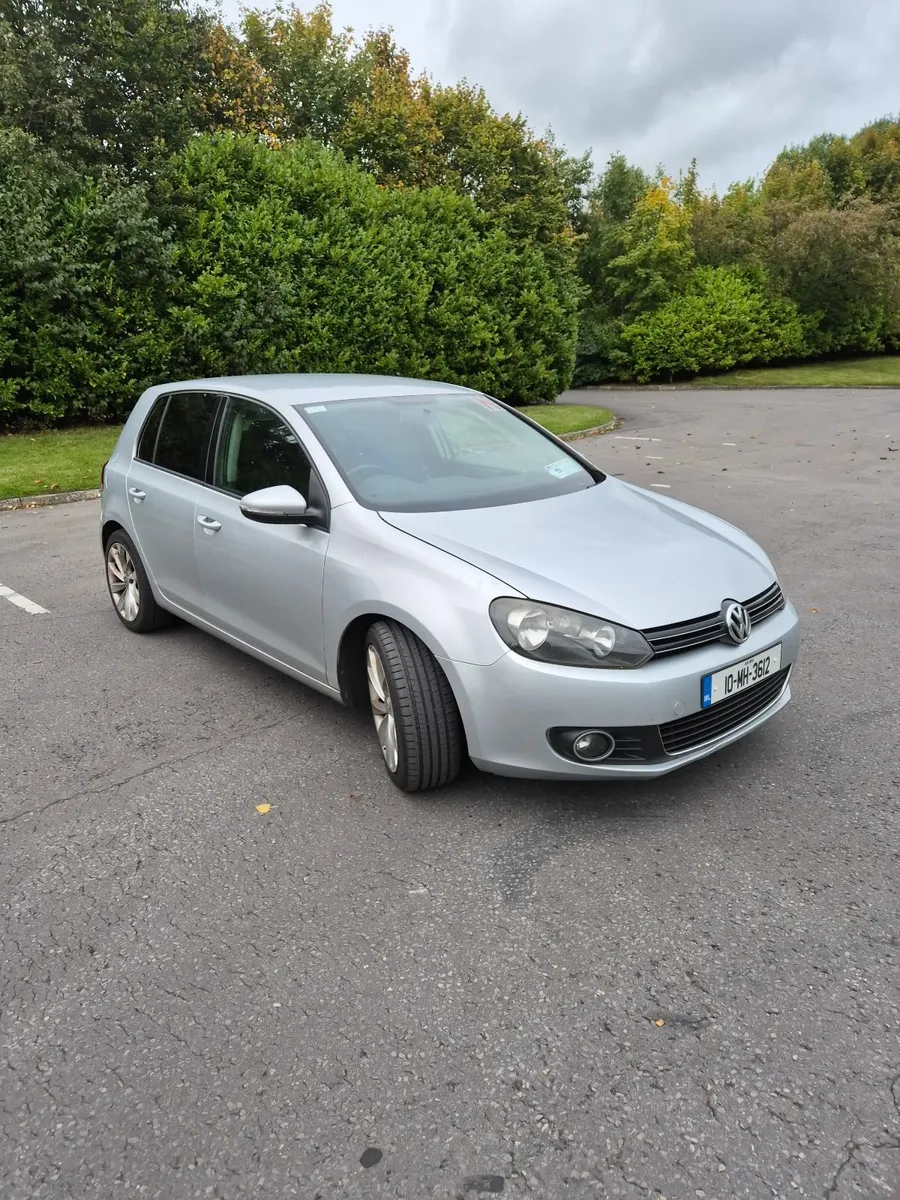 Volkswagen Golf 2010 - Image 1