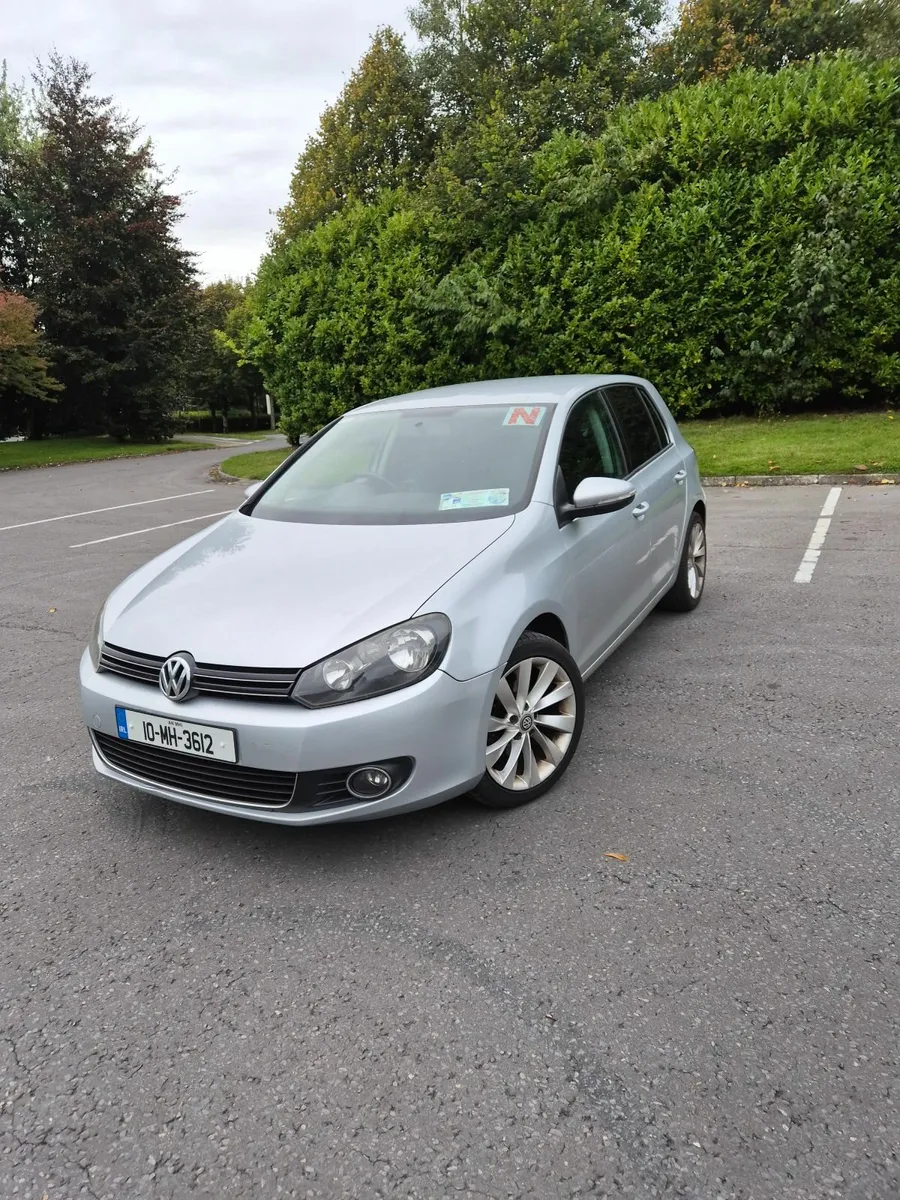 Volkswagen Golf 2010 - Image 2