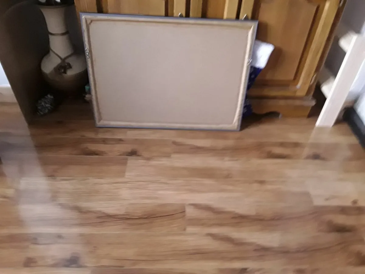 Large picture - Image 2