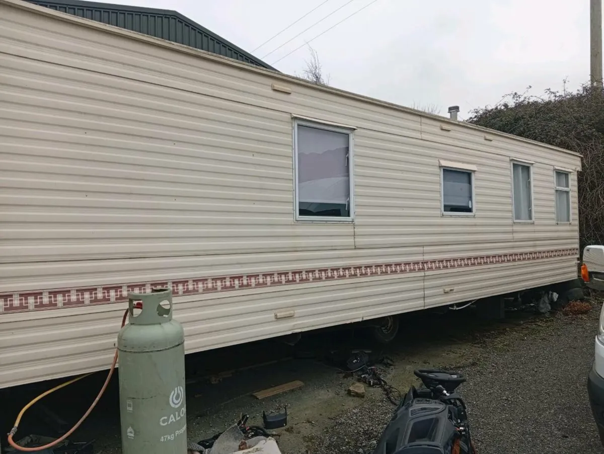 Mobile home - Image 2