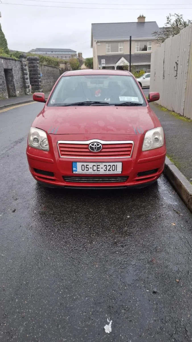 Toyota avensis 2005 - Image 1
