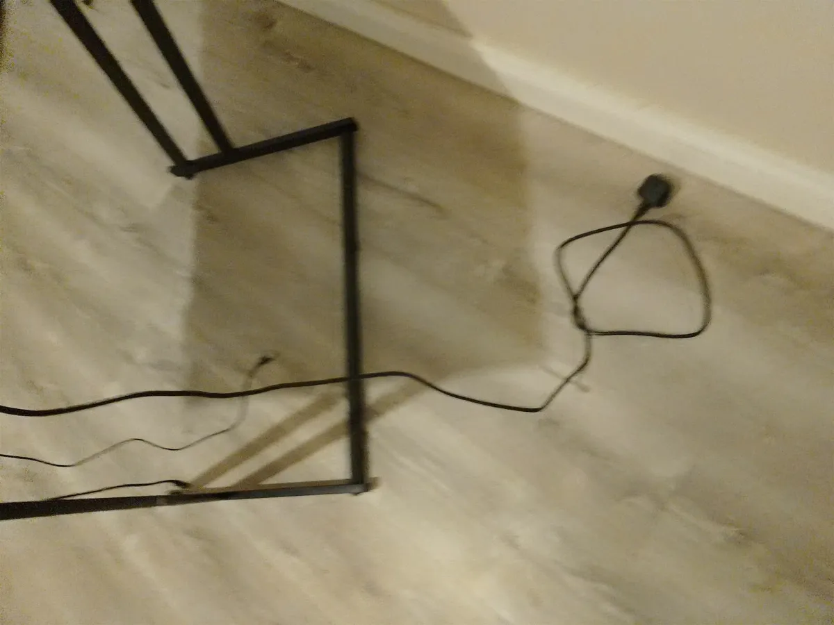 Gaming table - Image 2