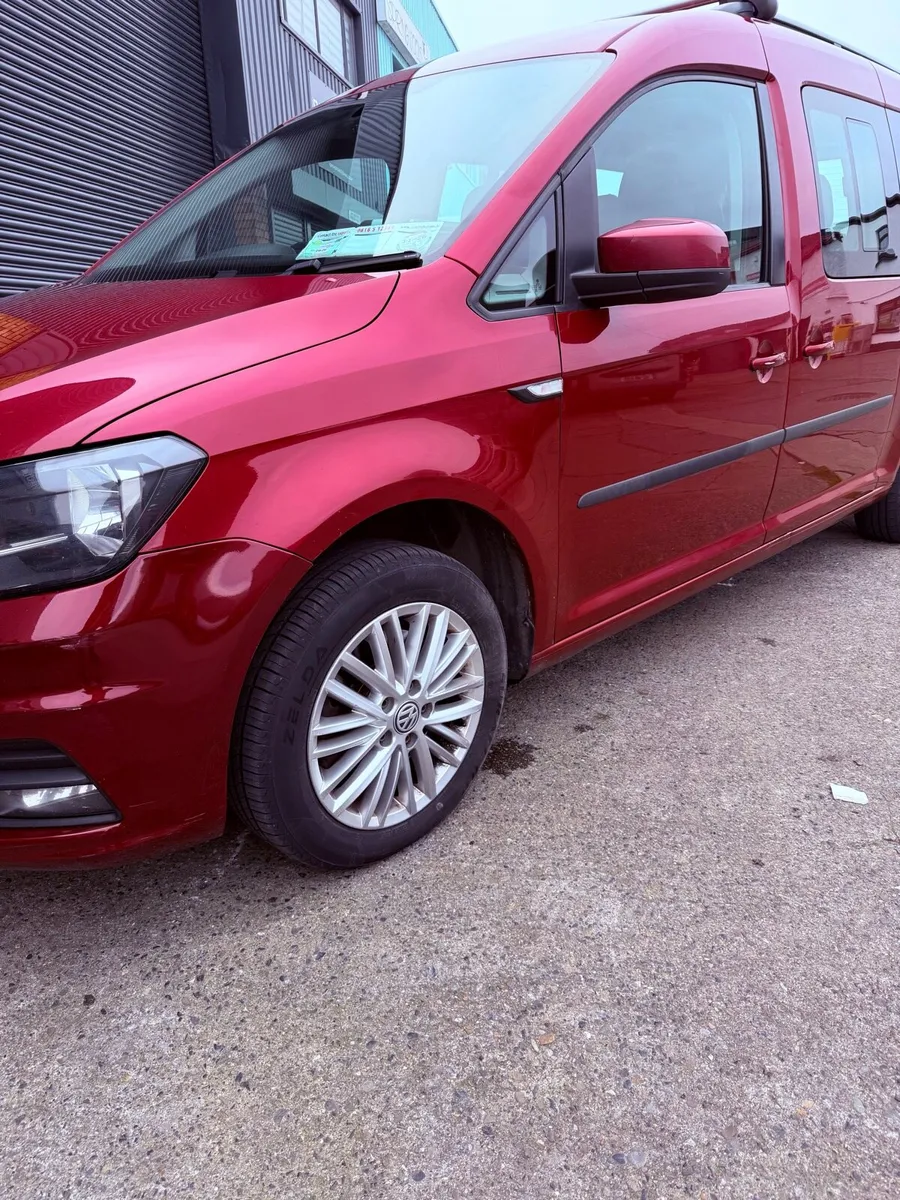 2016 VW Caddy Wheelchair - Image 2