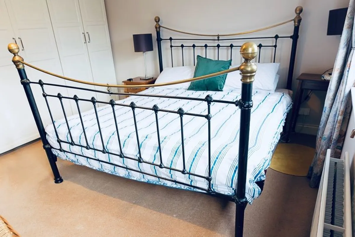 Victorian Style Cast Iron and Brass Bed Frame. - Image 2