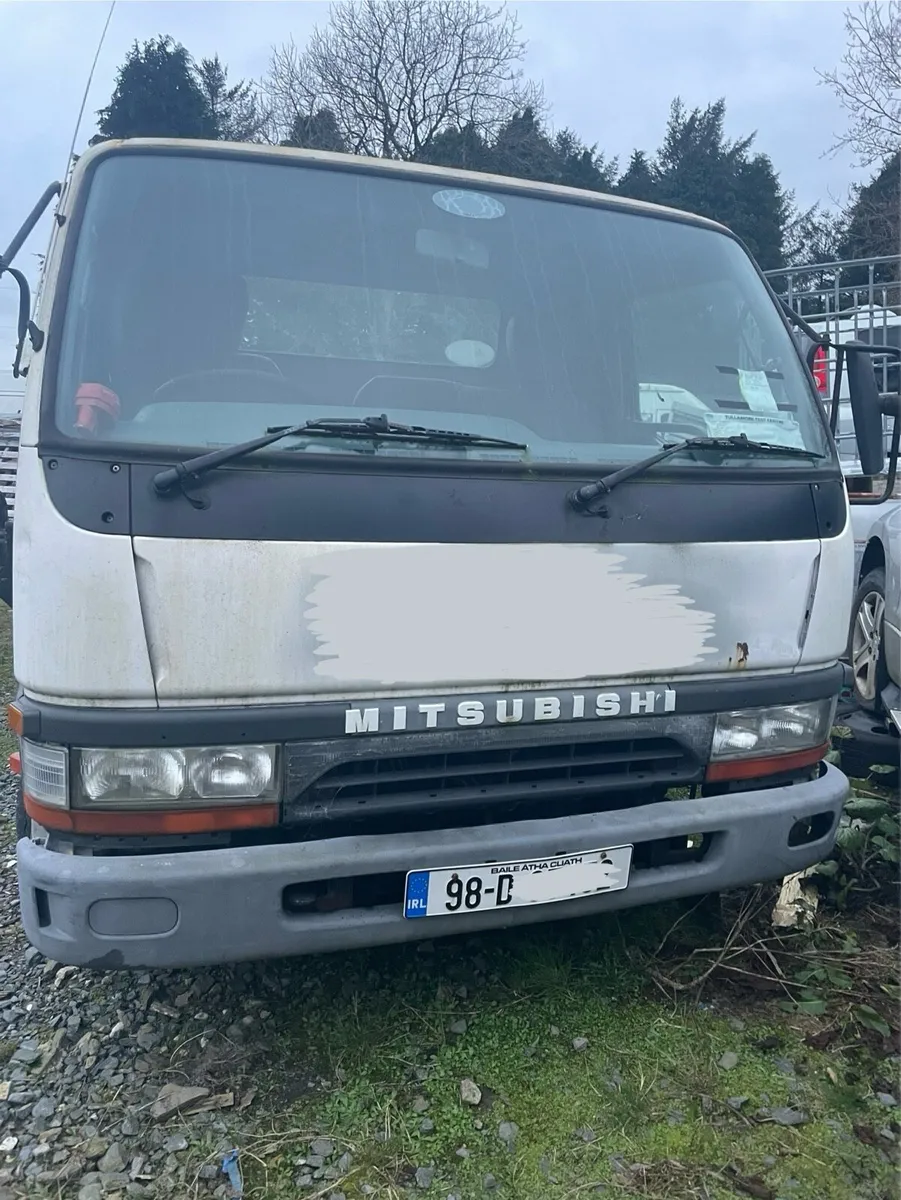 Mitsubishi Canter 2.8L 1998 - Image 1