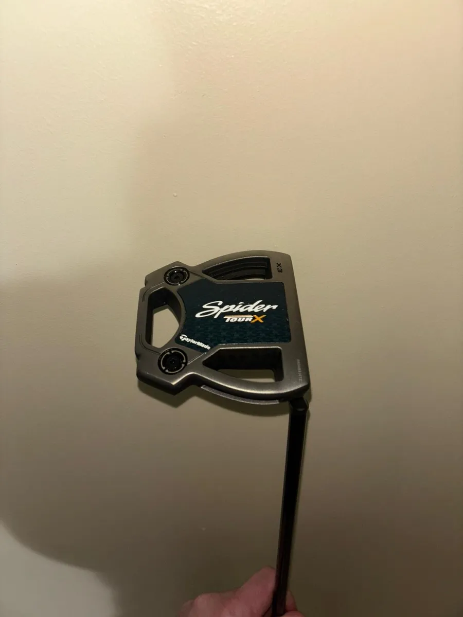 Taylormade spider putter - Image 1