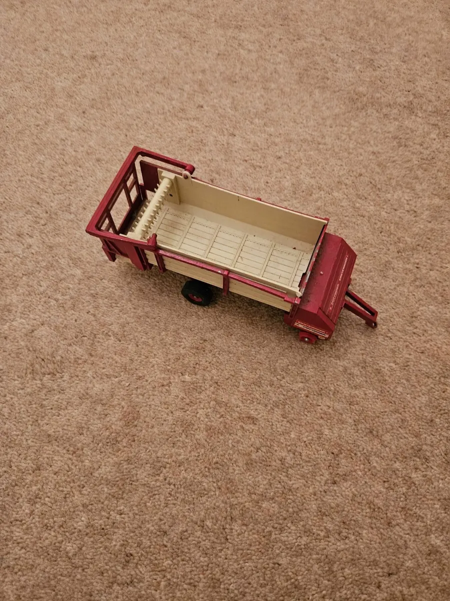 Britain's Trailer - Image 2