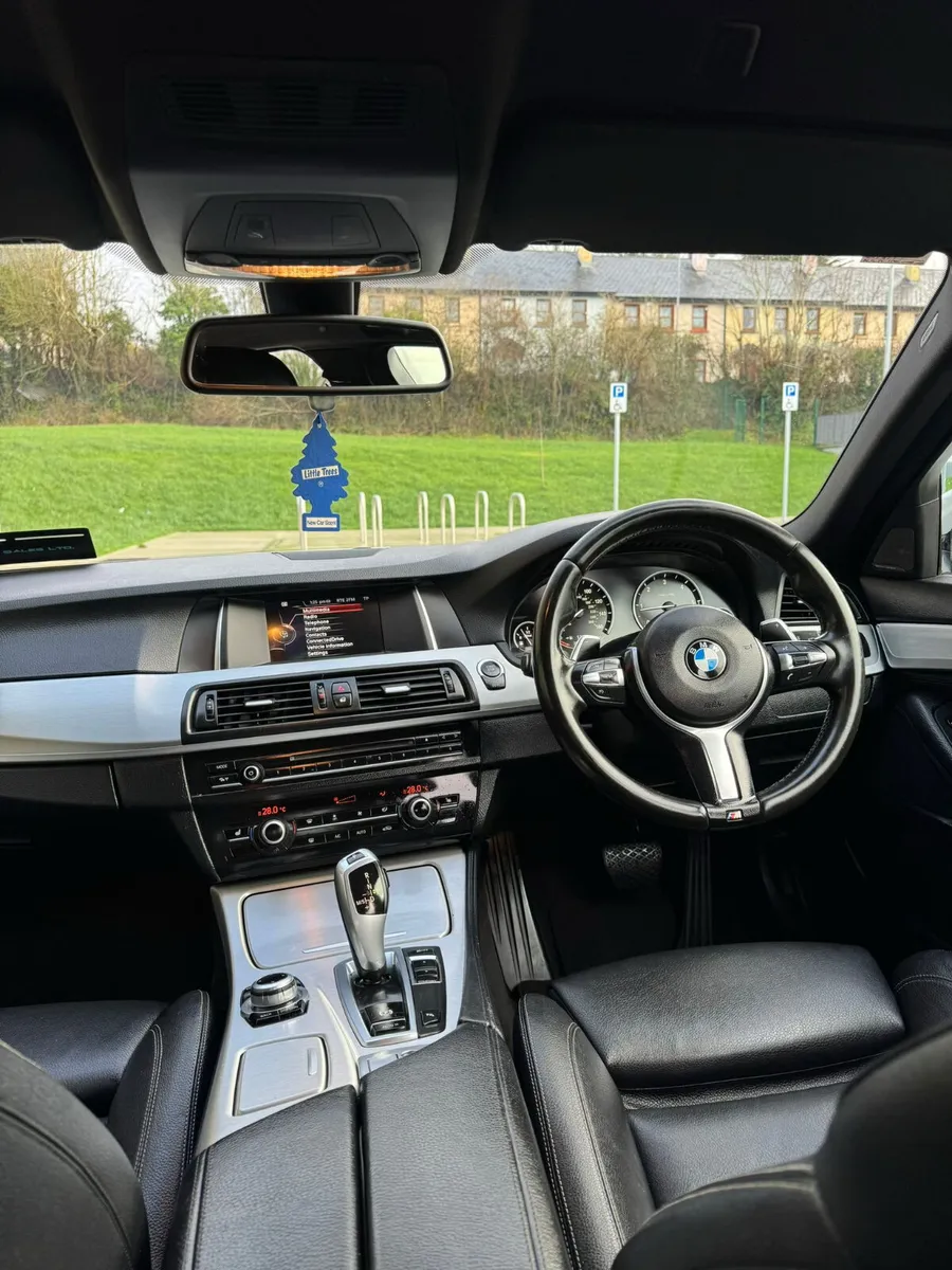 BMW 5-Series 2016 - Image 3